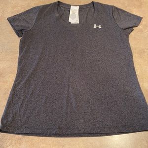 Women’s Under Armour T-shirt size small